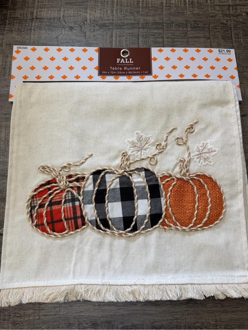 Fall Table Runner – Neutral Cream Embroidered Design